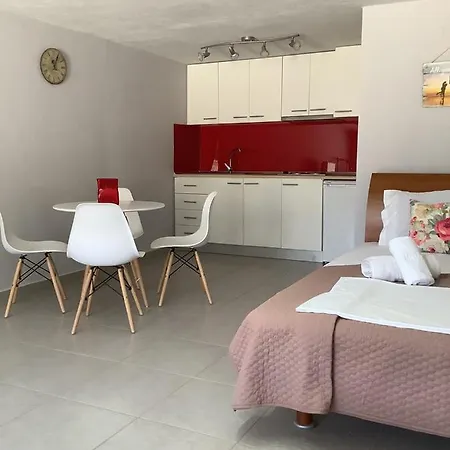 Sunny Iraklitsa Nea Iraklitsa