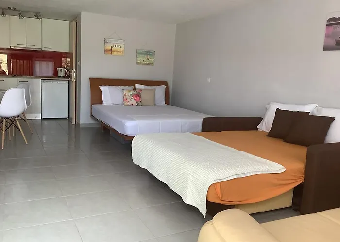 Sunny Iraklitsa Apartament *