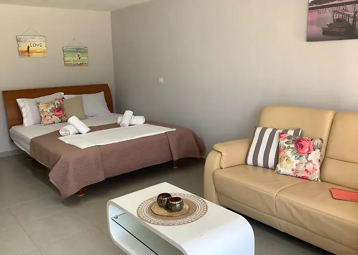 Sunny Iraklitsa Apartament *